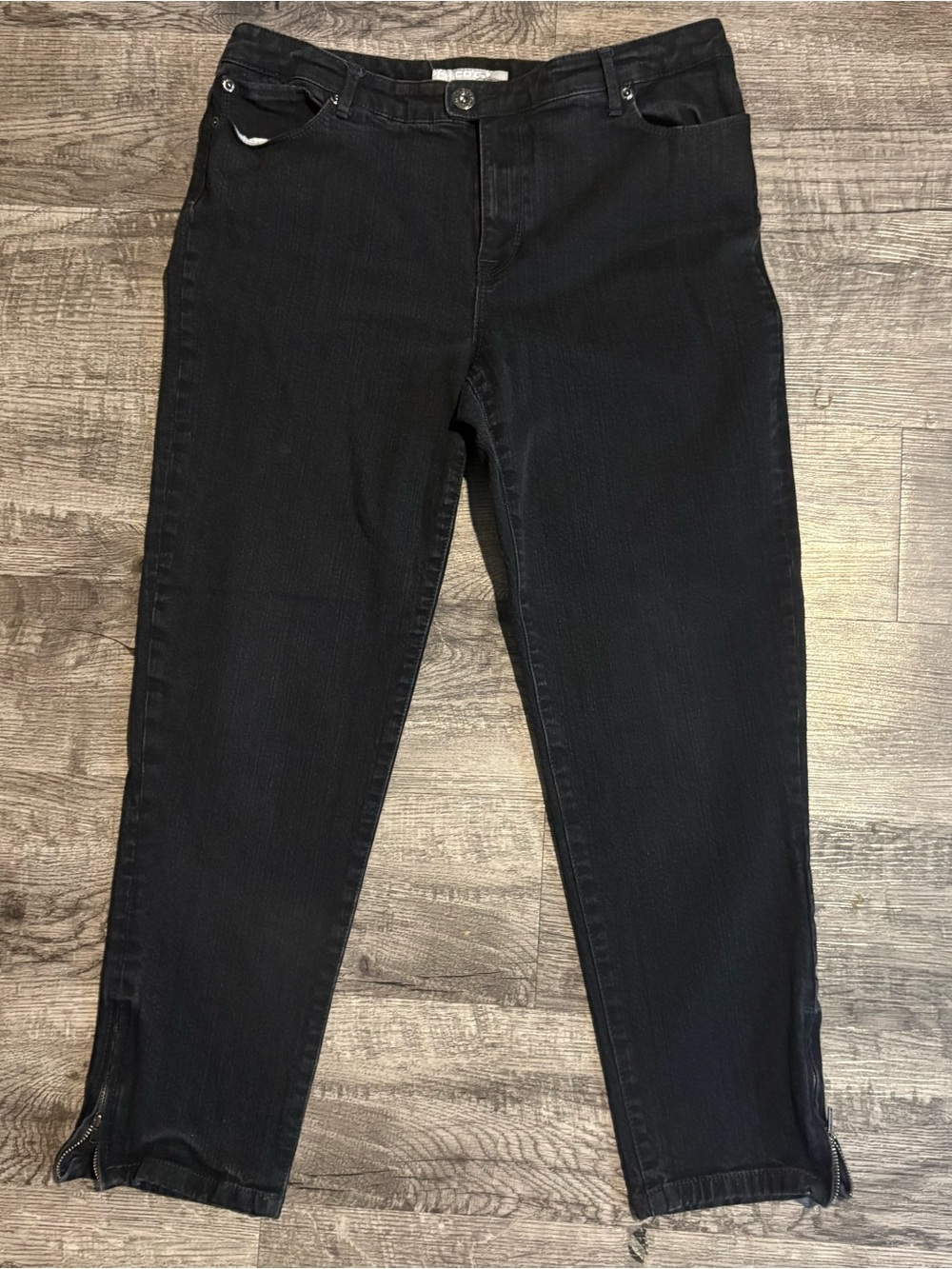 Chico’s Jeans Women’s 2 U.S. 12 Black Ankle Zip Denim